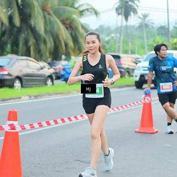 Runner Photo 4417517