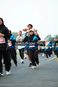 Runner Photo 4417536