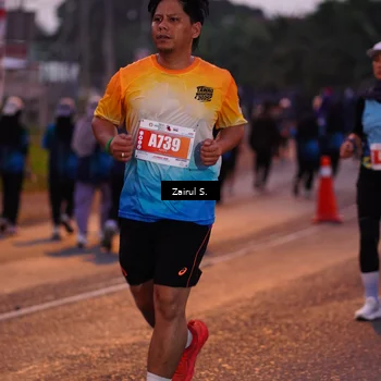 Runner Photo 4417539