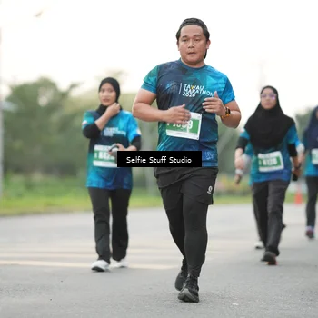 Runner Photo 4417552