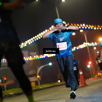 Runner Photo 4417568