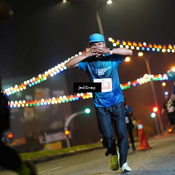 Runner Photo 4417573