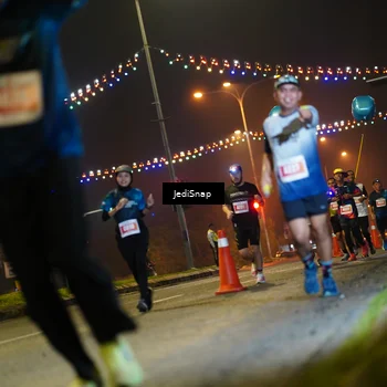 Runner Photo 4417588