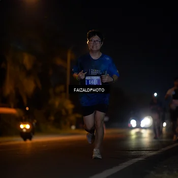 Runner Photo 4417609