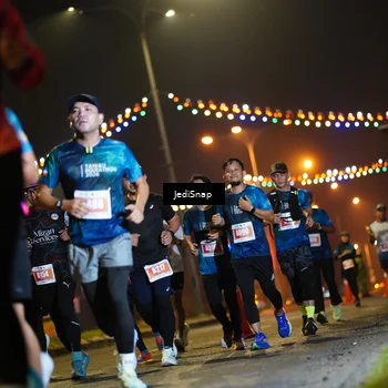 Runner Photo 4417633