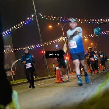 Runner Photo 4417643