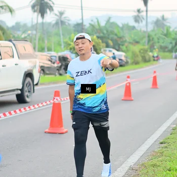 Runner Photo 4417649