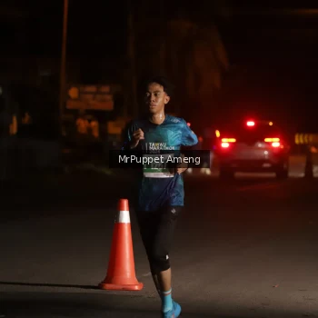 Runner Photo 4417679