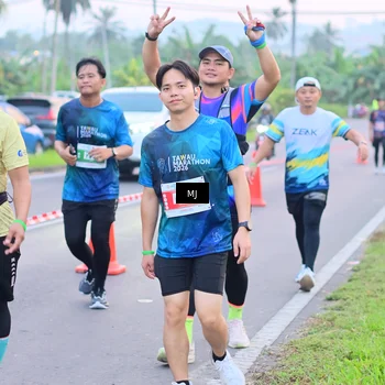 Runner Photo 4417692