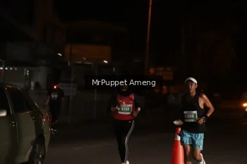Runner Photo 4417696