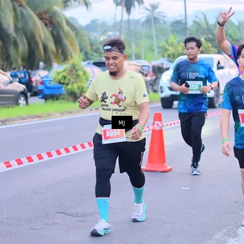 Runner Photo 4417698