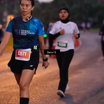 Runner Photo 4417725