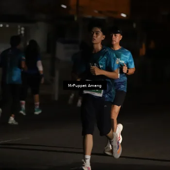 Runner Photo 4417736