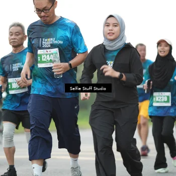Runner Photo 4417753