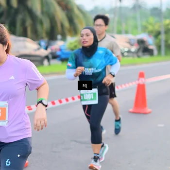 Runner Photo 4417754
