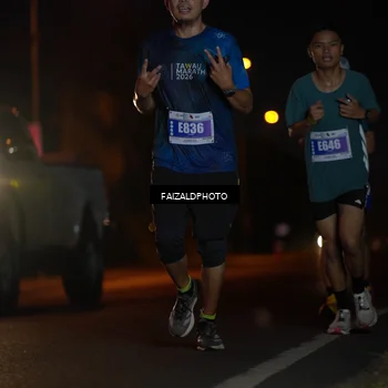 Runner Photo 4417784