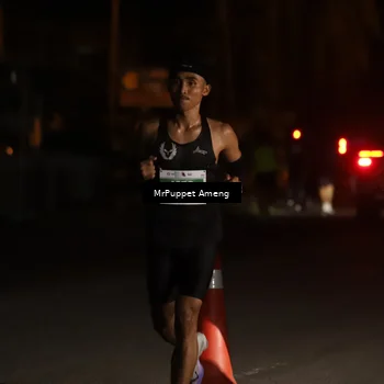 Runner Photo 4417791