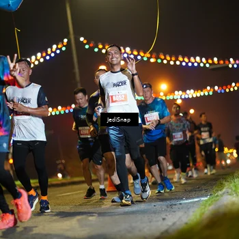 Runner Photo 4417837