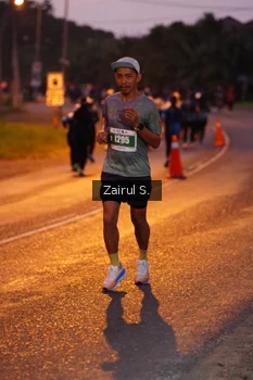 Runner Photo 4417880