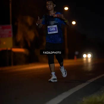 Runner Photo 4417898