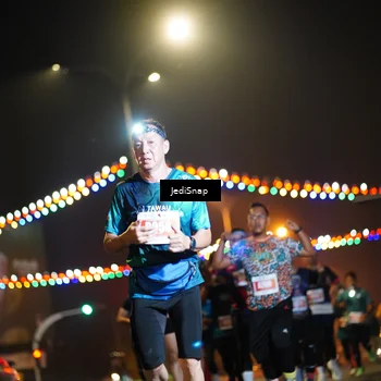 Runner Photo 4417903
