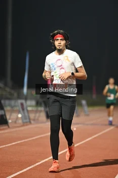 Runner Photo 4417915