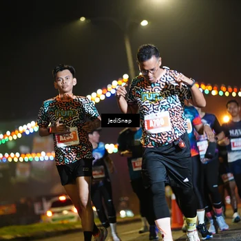 Runner Photo 4417940