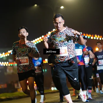 Runner Photo 4417965