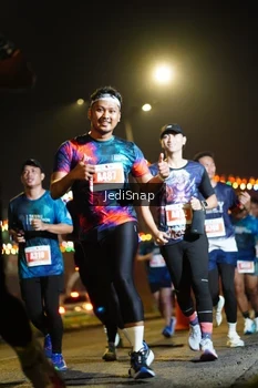 Runner Photo 4418015