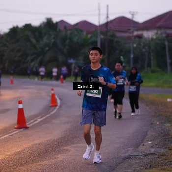 Runner Photo 4418044