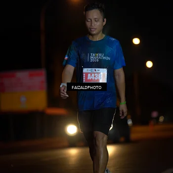 Runner Photo 4418047
