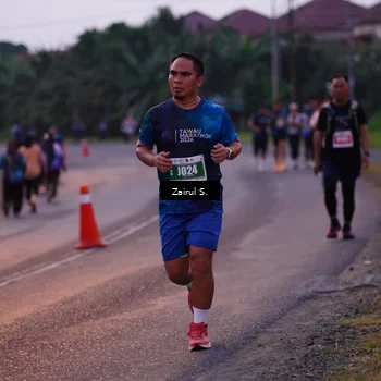 Runner Photo 4418088