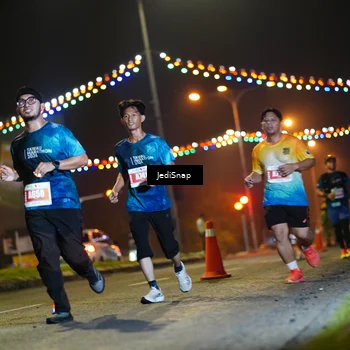 Runner Photo 4418090
