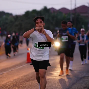 Runner Photo 4418133