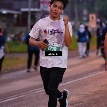 Runner Photo 4418134