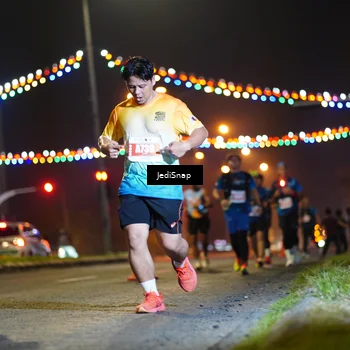 Runner Photo 4418145