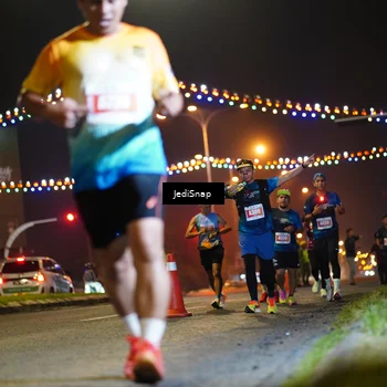Runner Photo 4418158