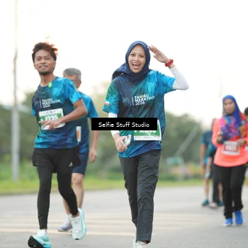 Runner Photo 4418201