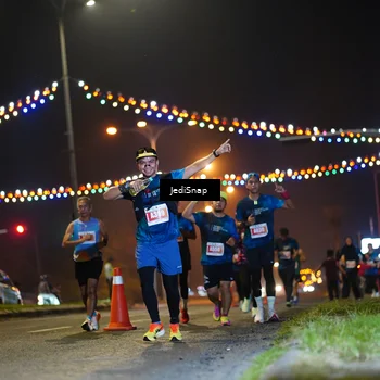 Runner Photo 4418202