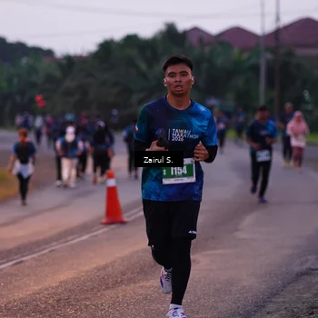 Runner Photo 4418216