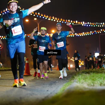Runner Photo 4418253