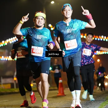 Runner Photo 4418334