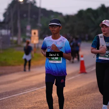 Runner Photo 4418342