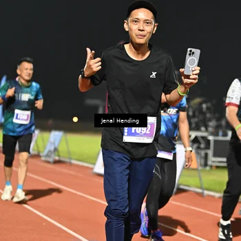 Runner Photo 4418377