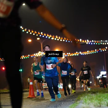 Runner Photo 4418379
