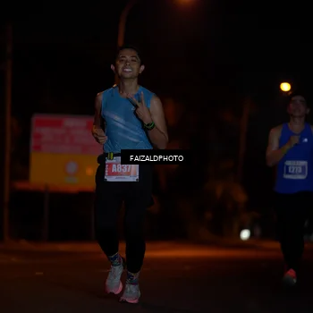Runner Photo 4418383