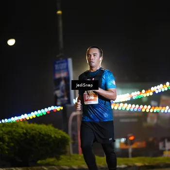 Runner Photo 4418400