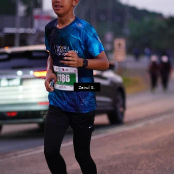 Runner Photo 4418414