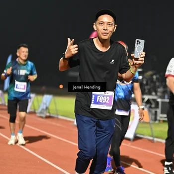Runner Photo 4418416