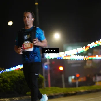 Runner Photo 4418420